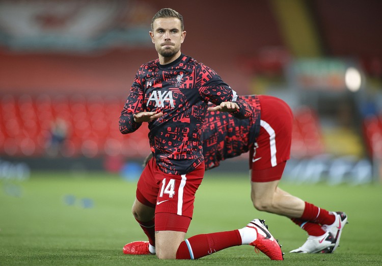 2025 赛季回顾：大谷翔平在世界大赛第 7 战的关键二垒安打，被评为该系列赛的“奠基瞬间”