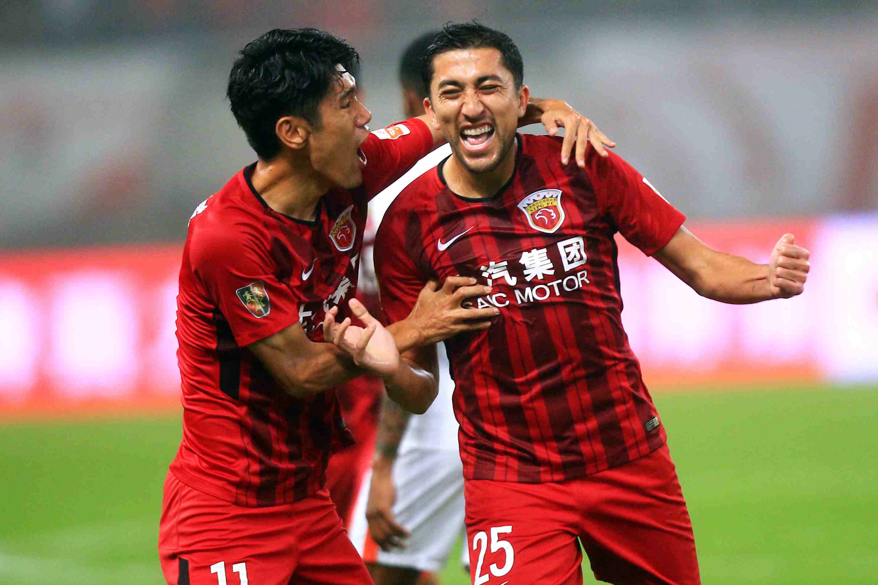 媒体人：山东男篮领先后被反超没有守到最后 好在联赛才打了4轮（媒体人：山东男篮领先遭逆转未能守到最后，所幸联赛才进行到第4轮）