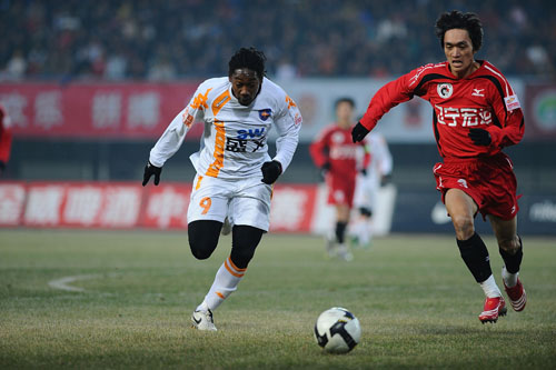 队记：哈登将缺席与雷霆一战，战湖人能否出战待确认（队记：哈登无缘战雷霆，出战湖人仍待确认）