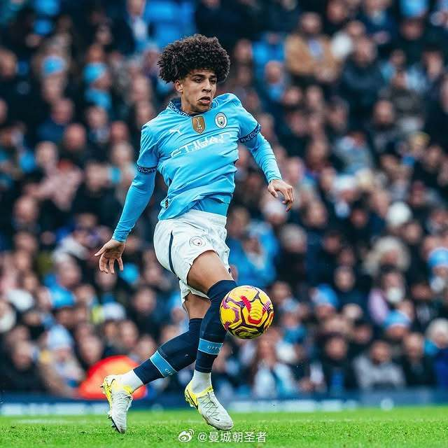 内马尔社媒向球迷致歉：联赛最后阶段加油，为我送点感到抱歉